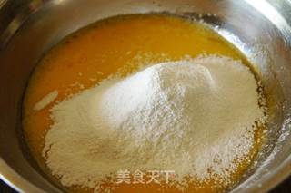 最简单的纸杯裱花蛋糕的做法步骤:4