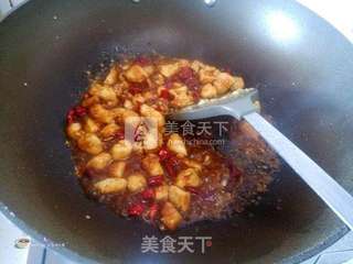 宫保鸡丁的做法步骤:11