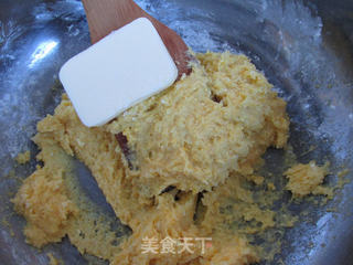 松仁玉米月饼的做法步骤:6