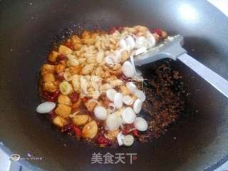 宫保鸡丁的做法步骤:12