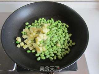 火腿鱼块佐豆泥的做法步骤:2