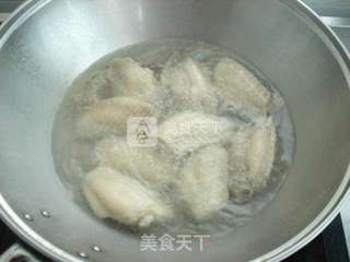 糖醋鸡翅的做法步骤:3