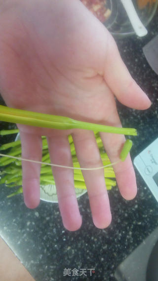 黄花菜汤的做法步骤:3