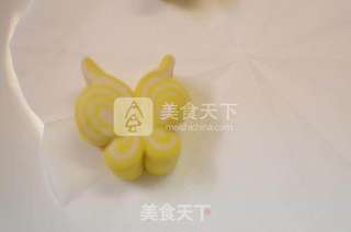 飞不走的宠儿——蝴蝶花卷的做法步骤:11