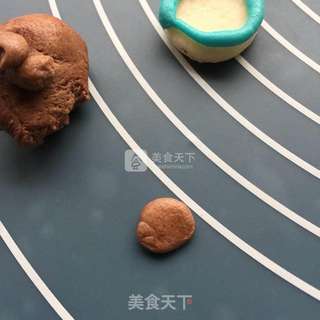 棉花糖版翻糖纸杯蛋糕的做法步骤:16