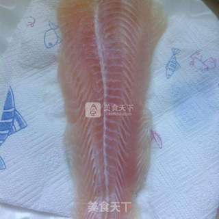 炸龙利鱼柳的做法步骤:2