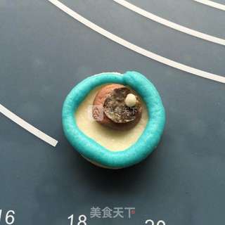 棉花糖版翻糖纸杯蛋糕的做法步骤:18
