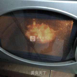 棉花糖版翻糖纸杯蛋糕的做法步骤:3
