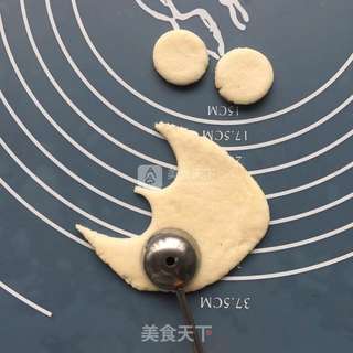 棉花糖版翻糖纸杯蛋糕的做法步骤:13