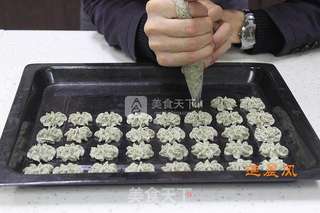 黑芝麻曲奇饼干的做法步骤:8