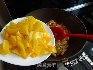 剁椒炒鸡丁的做法步骤:9