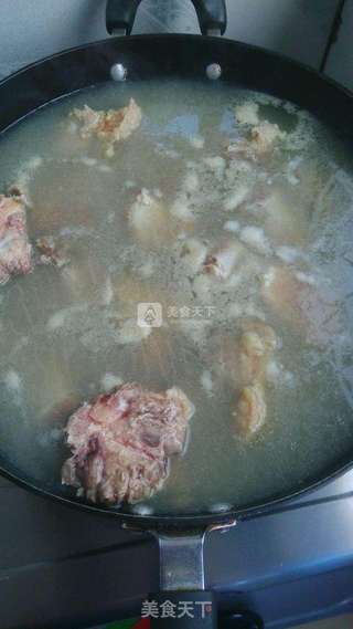 冰糖红烧牛肉牛尾的做法步骤:4