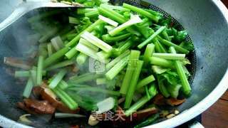 香干炒肉的做法步骤:9