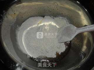 中秋广式月饼的做法步骤:2