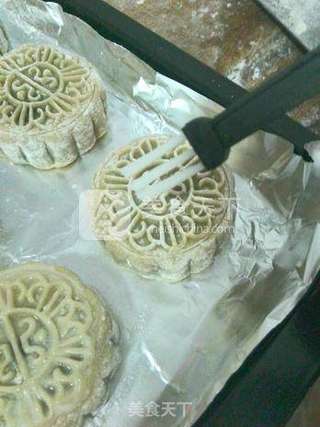 绿豆沙月饼的做法步骤:14