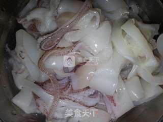 海鲜香锅的做法步骤:3