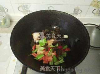 孜然鱼豆腐的做法步骤：6