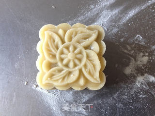 广式红豆沙月饼的做法步骤:11