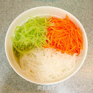 儿时记忆中的街头小吃-----春卷的做法步骤:4