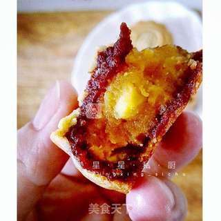 广式豆沙蛋黄月饼的做法步骤:5