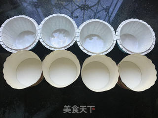 奶油纸杯蛋糕的做法步骤:2