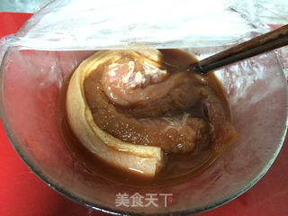 蜜汁叉烧的做法步骤:4