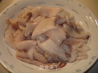 韭菜苔炒鱿鱼的做法步骤:19