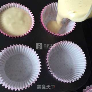 纸杯蛋糕之心花怒放的做法步骤:10