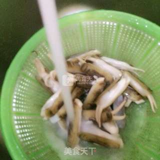 爆炒海蛏的做法步骤:3
