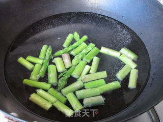 芦笋炒牛肉的做法步骤:6