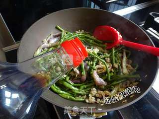 肉末茄子长豇豆的做法步骤:10