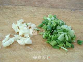 鸡蛋酱拌面的做法步骤:2