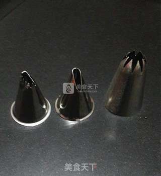 意式奶油霜裱花纸杯蛋糕的做法步骤：15