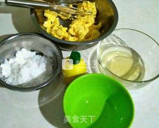 秋菊纸杯蛋糕的做法步骤:17