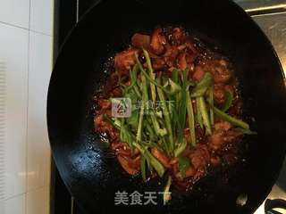 黄焖鸡的做法步骤:6