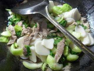 里脊肉青菜炒年糕的做法步骤:7