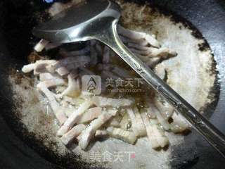 五花肉炒韭菜的做法步骤:3
