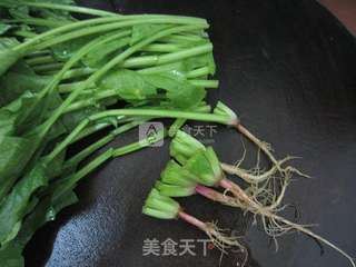 波菜枸杞猪肝汤的做法步骤:5