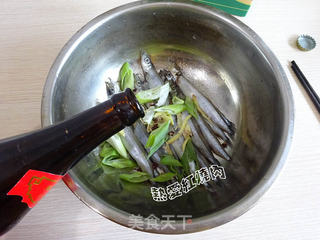炸多春鱼的做法步骤：4