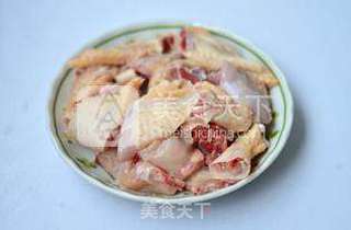 玉米三杯鸡的做法步骤:2