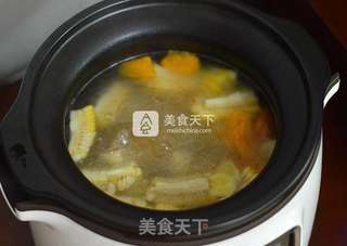 玉米排骨汤的做法步骤:6
