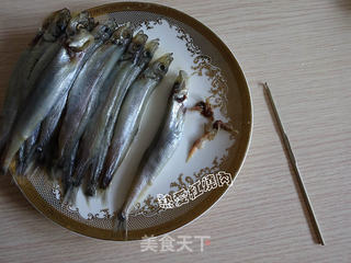炸多春鱼的做法步骤:3