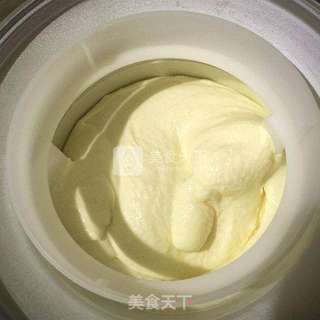 无蛋版的柠檬酸奶冰激凌的做法步骤:8