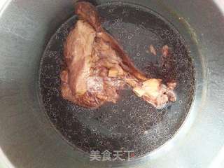 卤猪腿骨的做法步骤:6