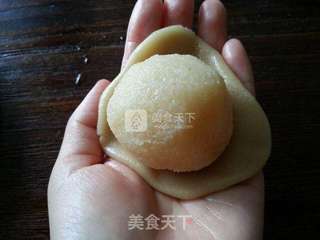 蛋黄莲蓉月饼的做法步骤:6