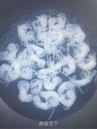 酸辣魔芋黄瓜丝的做法步骤：1