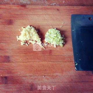 特色油泼土豆丝的做法步骤:8