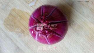 洋葱花的做法步骤:2