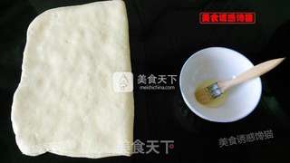 螺旋奶香肉松卷的做法步骤:7