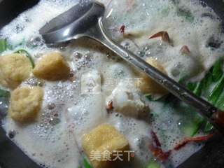 油豆腐青菜螃蟹汤的做法步骤:5